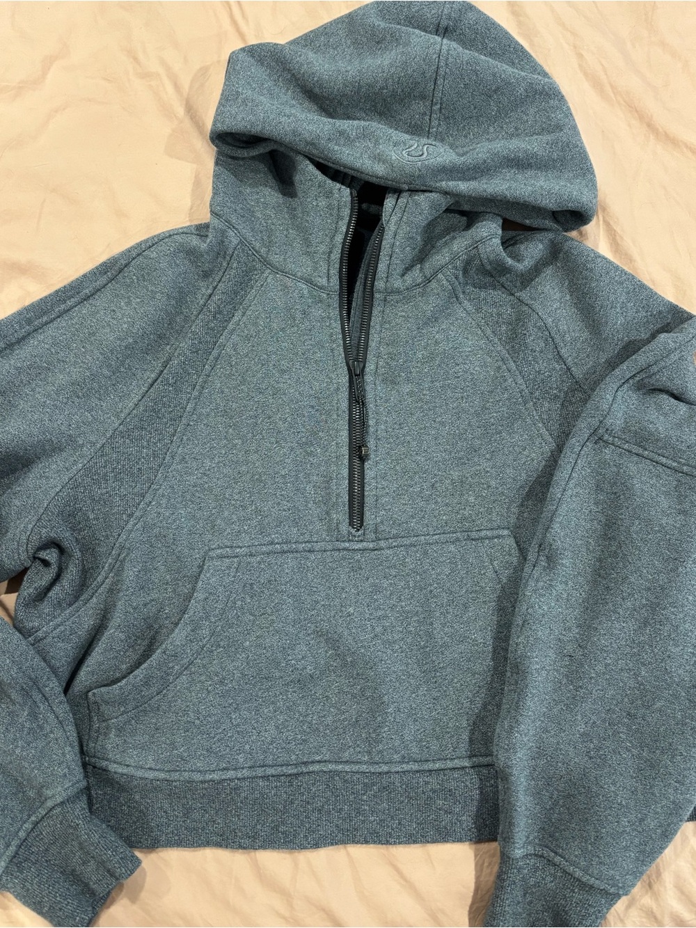 Lululemon scuba hoodie dark grey size M/L